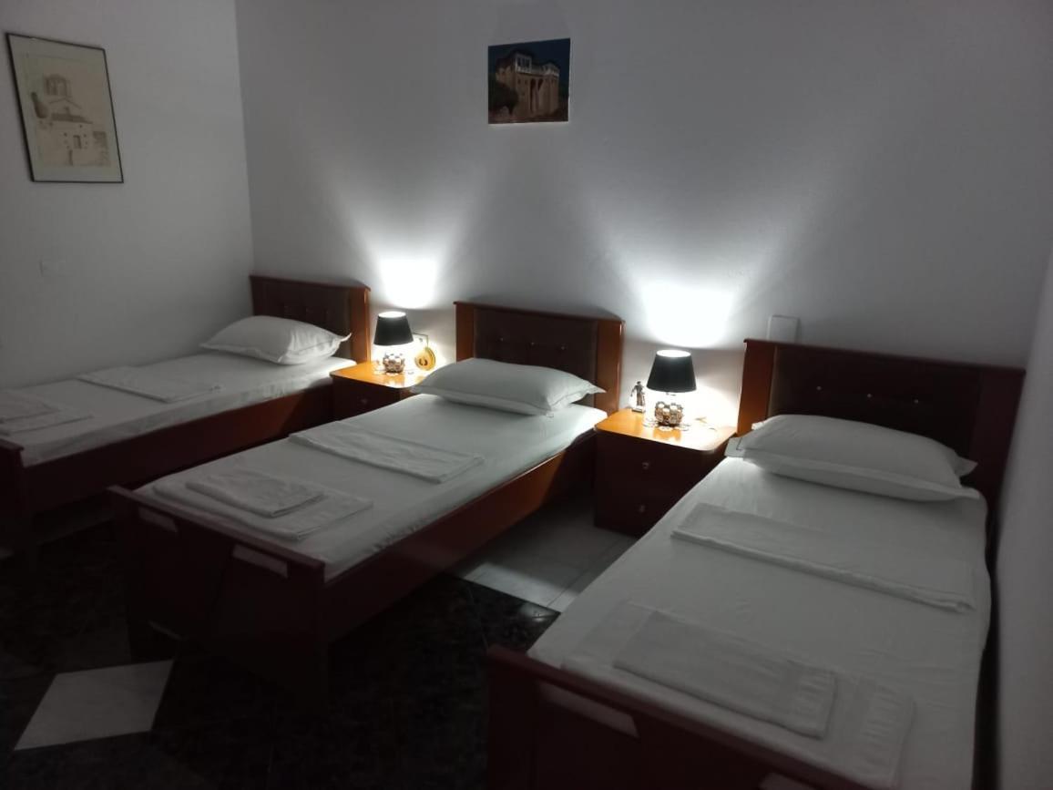 Guest House Bumbli Berat Exterior photo