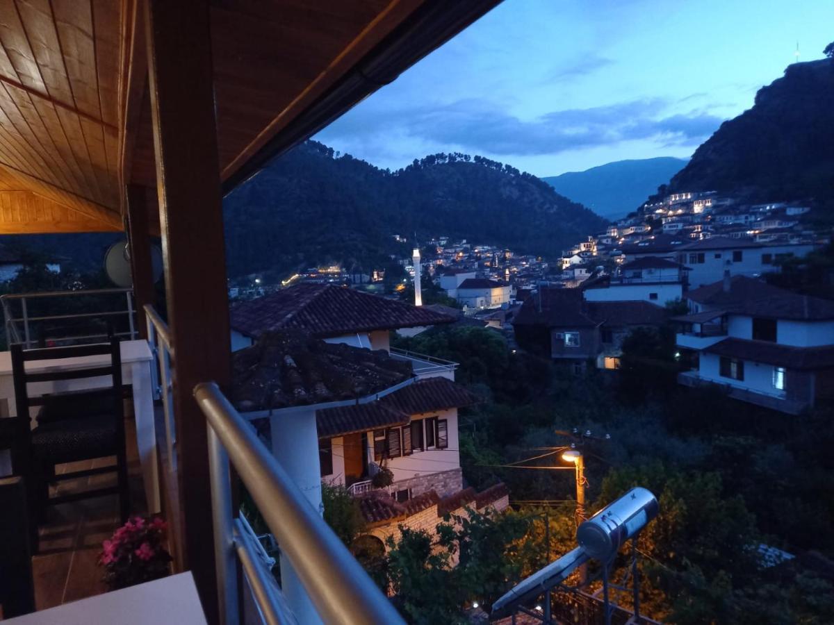Guest House Bumbli Berat Exterior photo