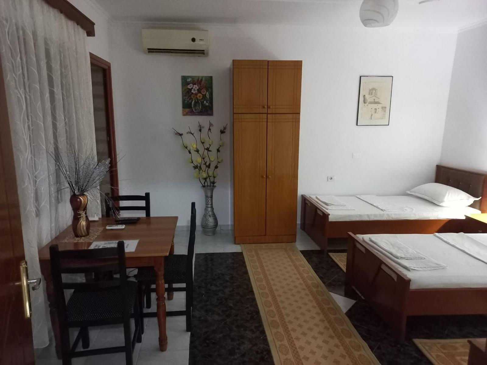 Guest House Bumbli Berat Room photo